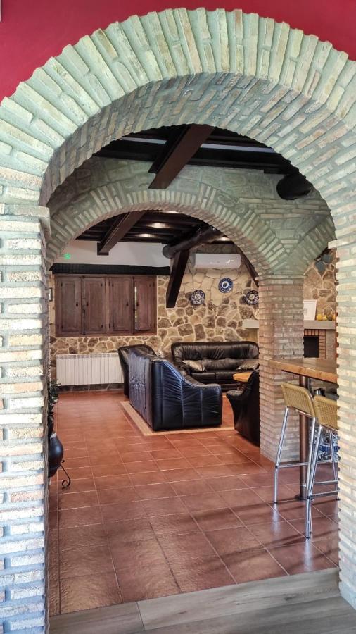 Apartamentos Rurales Fuente Chiquita Hervás Esterno foto